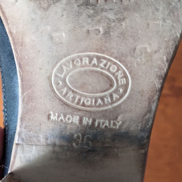 Black leather oxfords - Picture 4 of 4